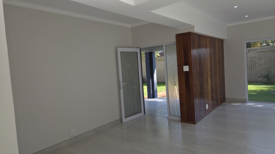 3 Bedroom Property for Sale in Baillie Park North West